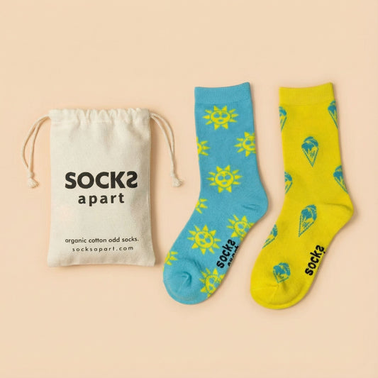 الوقوف لجوارب أمنا الأرض