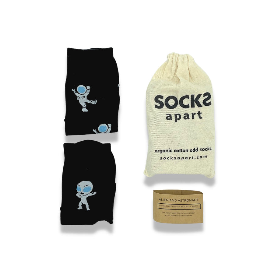 Organic cotton socks. Aliens and Astronaut socks. Space socks. Socks Apart. Cotton pouch socks. 